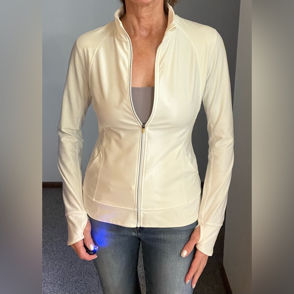 Lucy Tech white full zip activewear fitted jacket